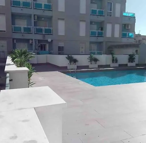 Gaia Met Dakterras Middenin Lägenhet *