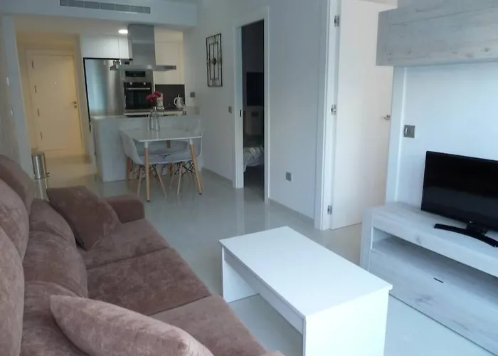 Gaia Met Dakterras Middenin Torrevieja